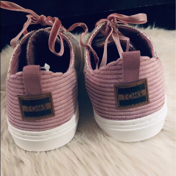 🎉HP🎉Toms Foil & Corduroy Sneakers FIRM PRICE - Picture 9 of 11